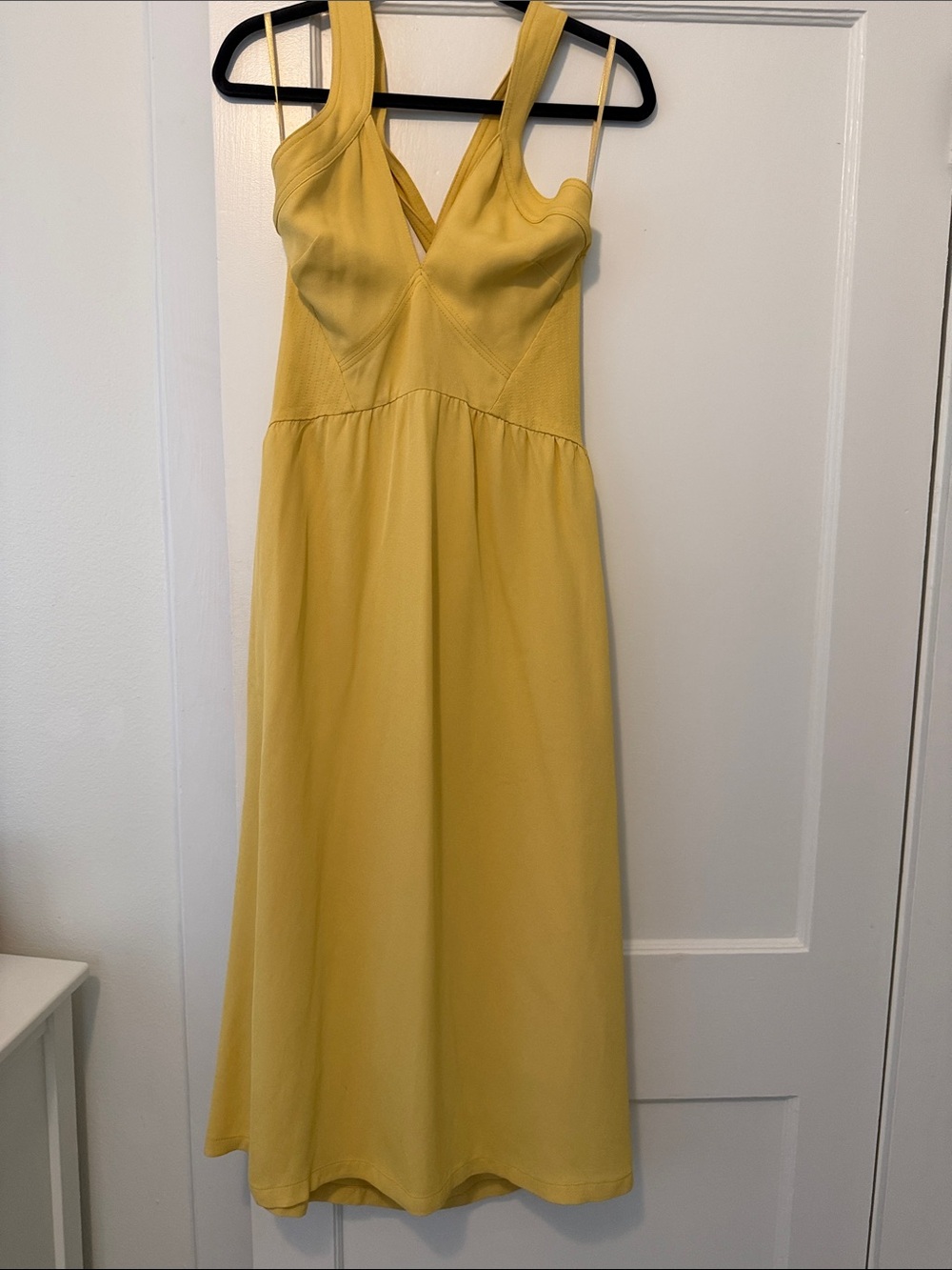 NWT Reiss Yellow V-Neck Midi Dress